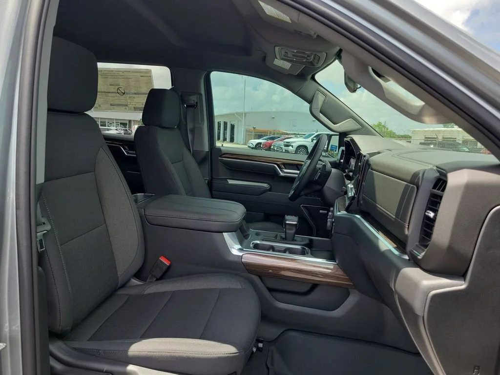New 2026 Sterling Gray Metallic Chevrolet RST image 28