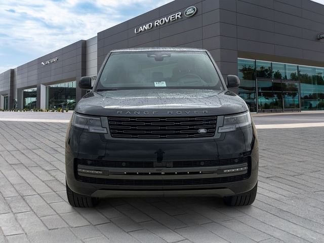 New 2026 Santorini Black Land Rover SE image 8