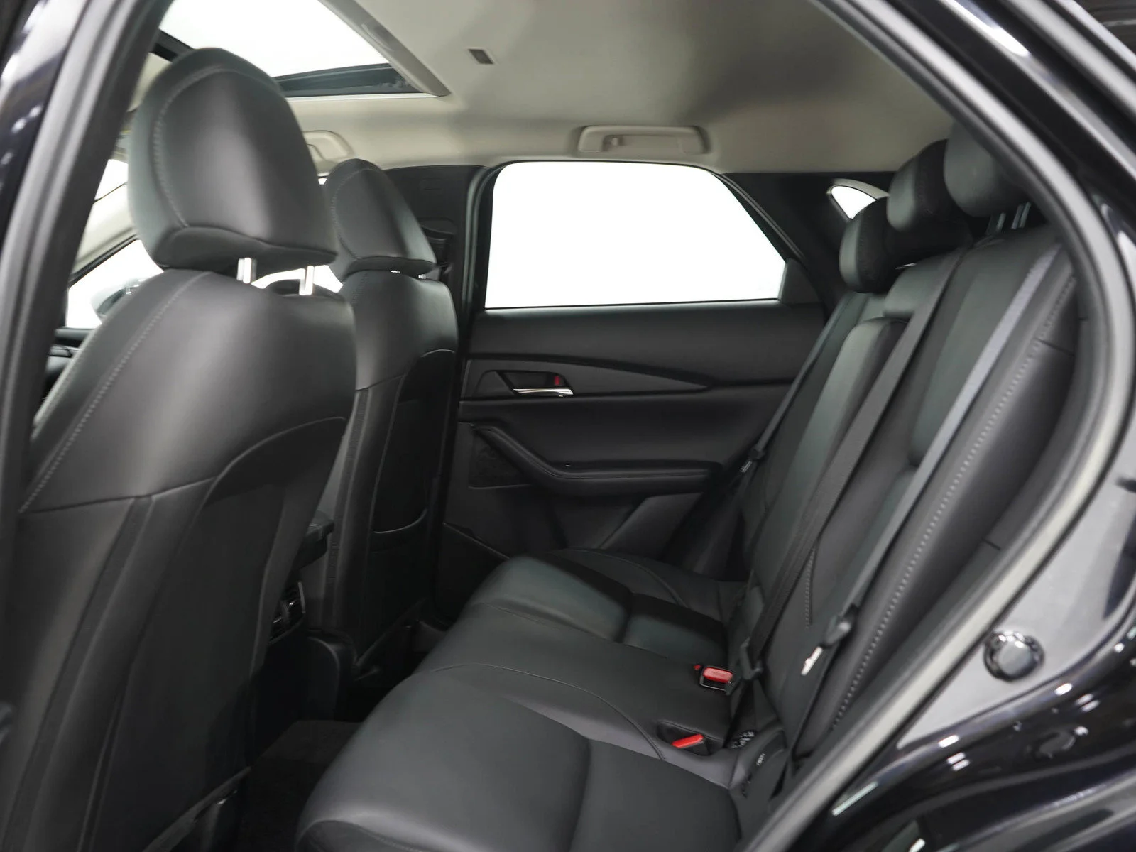 Used 2024 Jet Black Mica Mazda cx-30 image 15