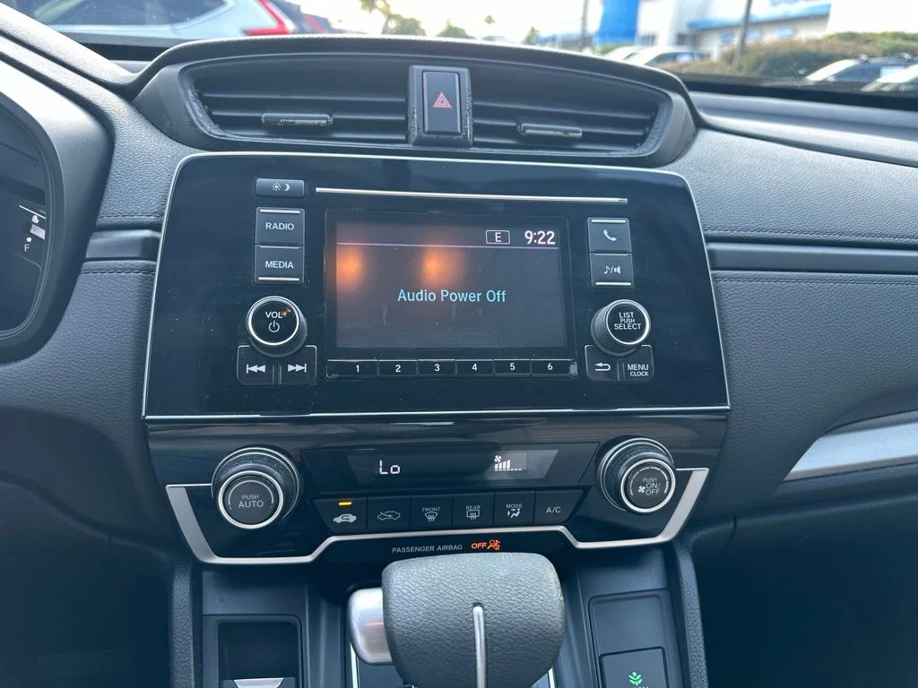 Certified Used 2019 Lunar Silver Metallic Honda LX image 27
