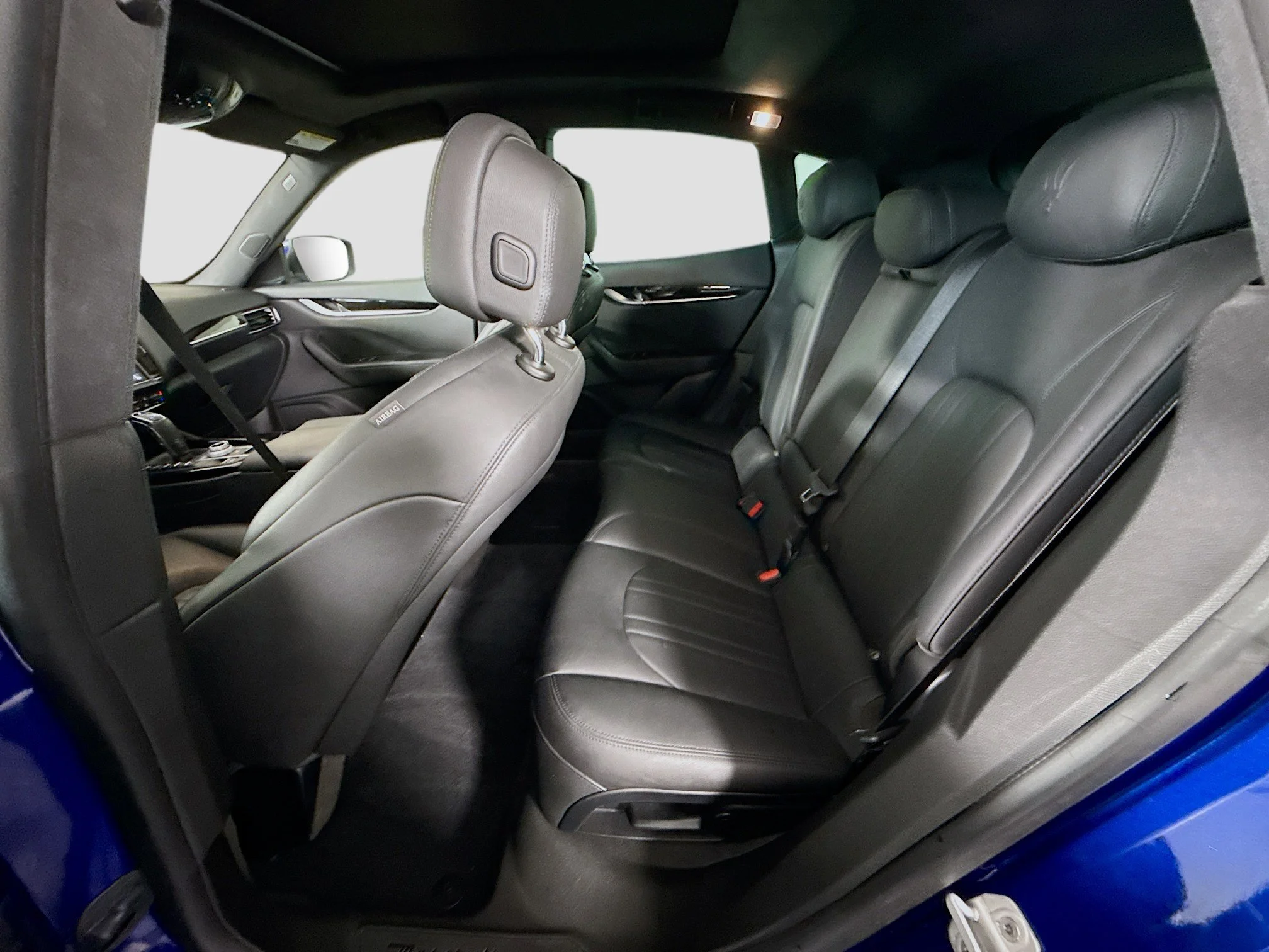 Used 2023 Blu Emozione Metallic Maserati GT image 21