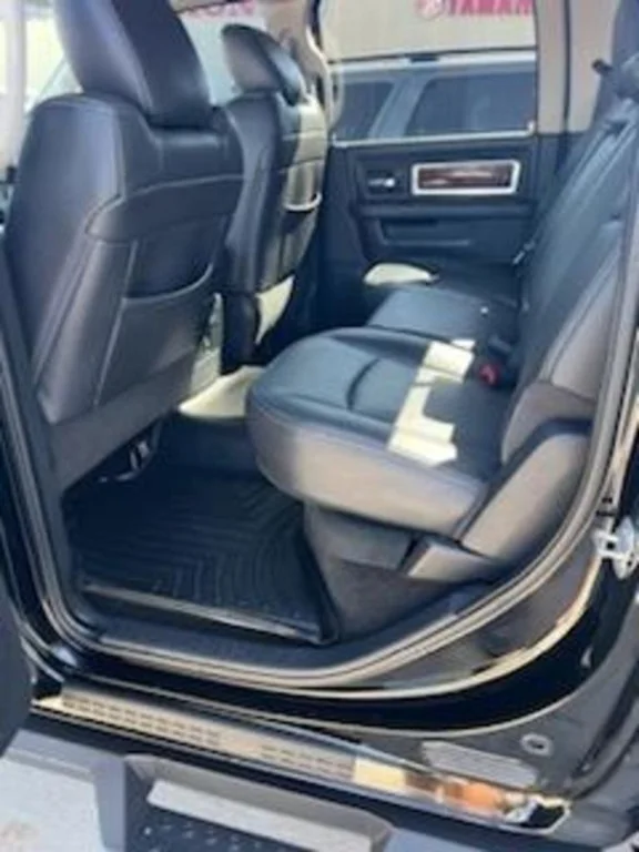 2012 RAM Ram 2500 Pickup Laramie - Photo 12
