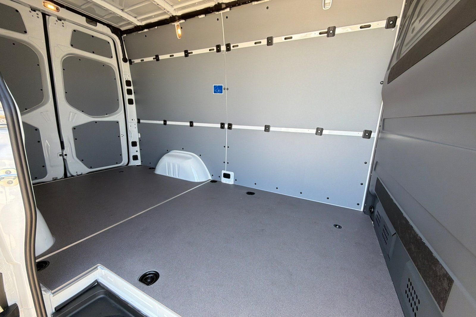 New 2026 Arctic White Mercedes-Benz Cargo 144 WB image 9