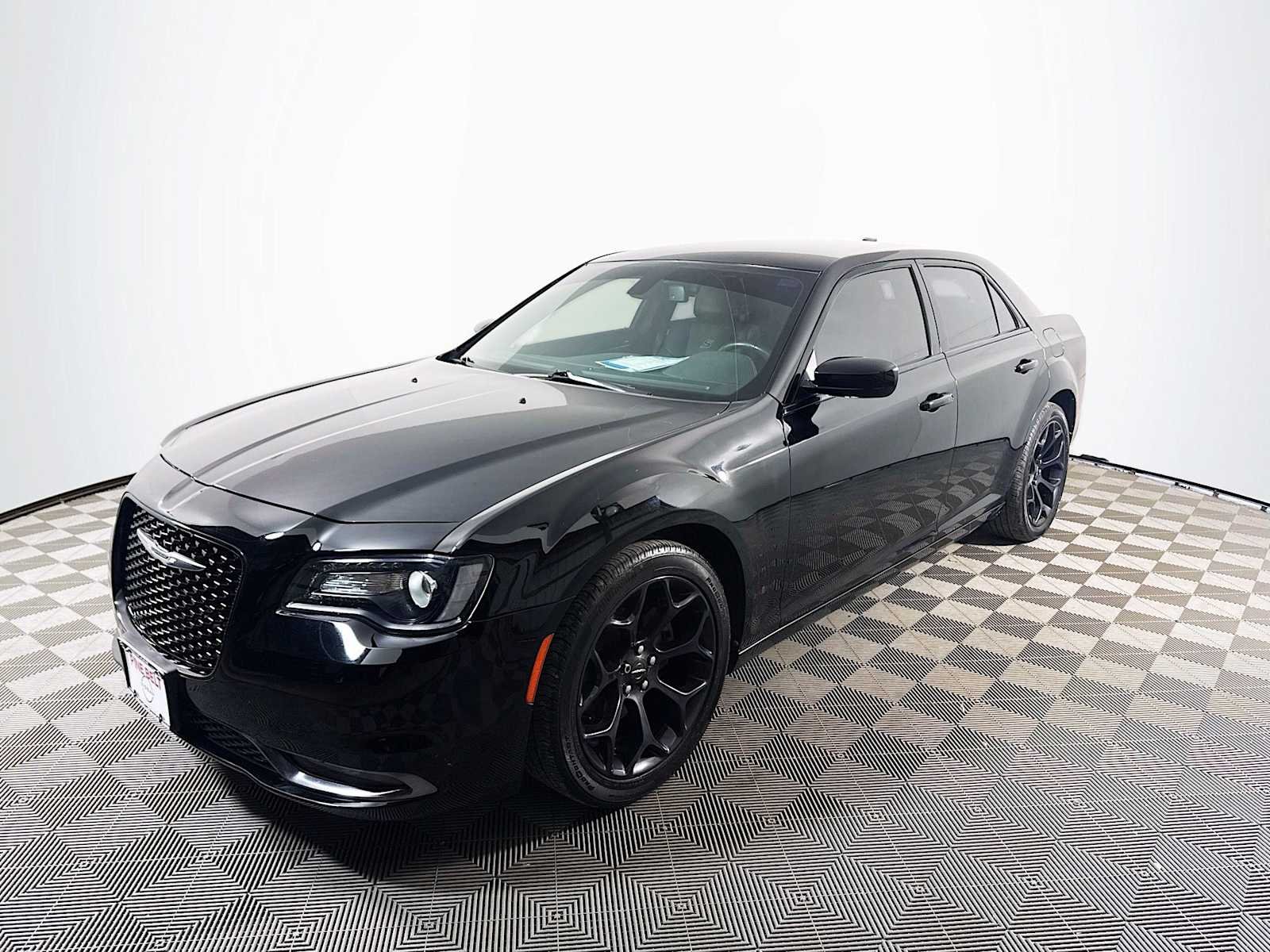 2019 Chrysler 300 S
