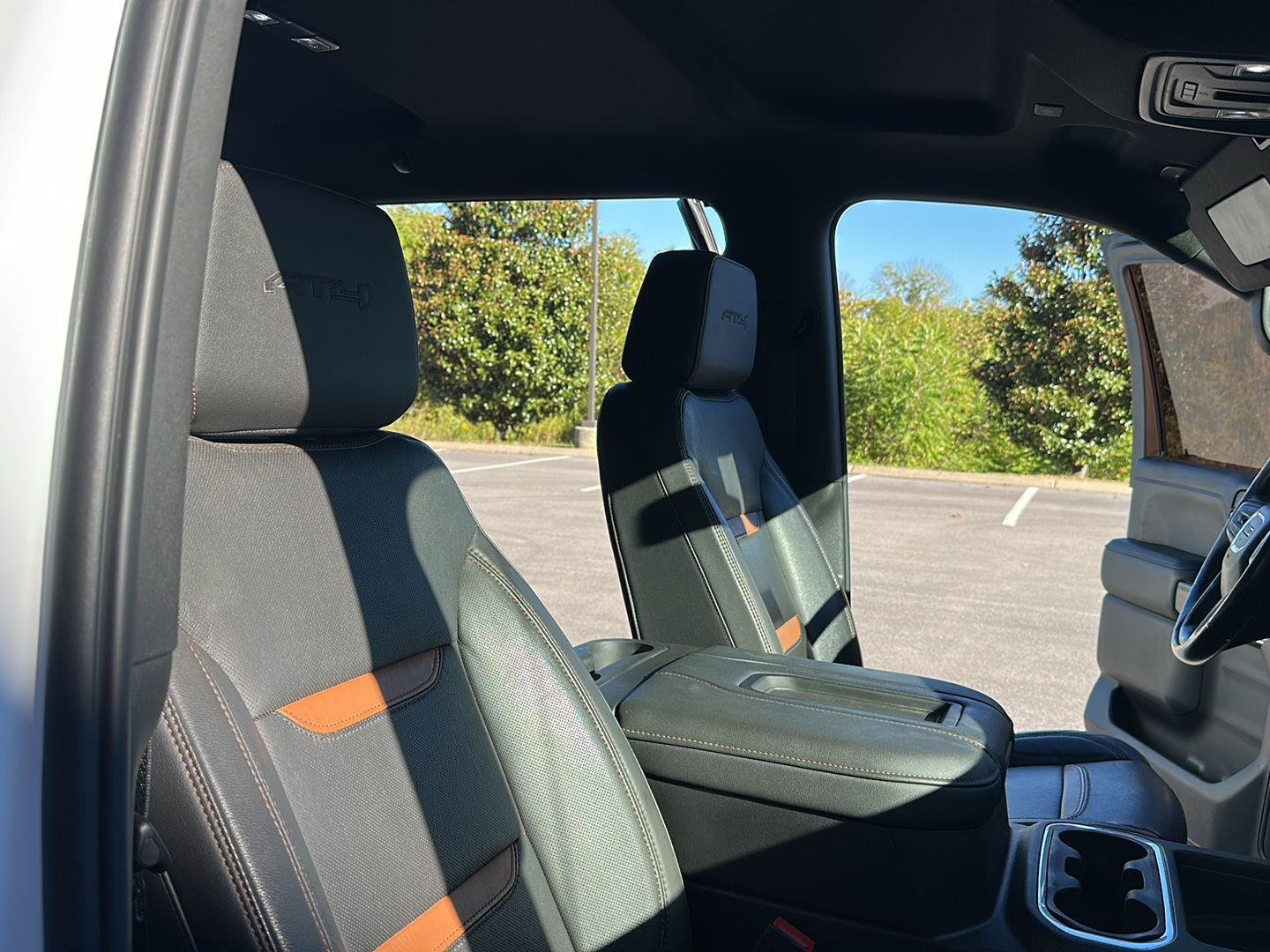 Certified Used 2021 Summit White GMC AT4 image 31