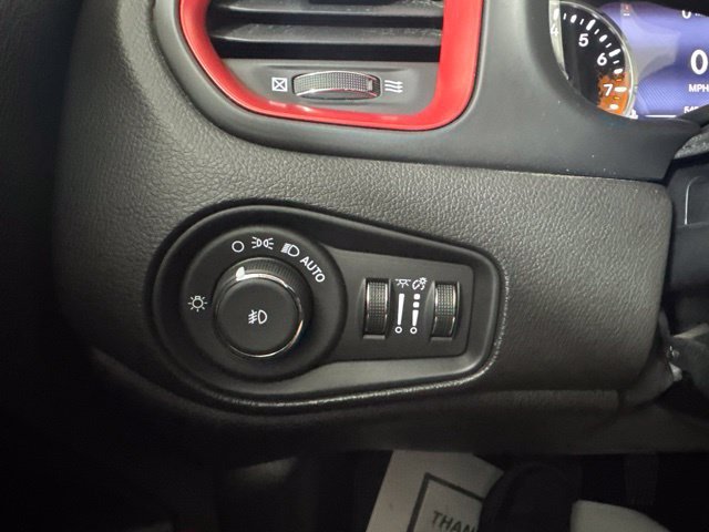 Used 2016 Gray Jeep Trailhawk image 19