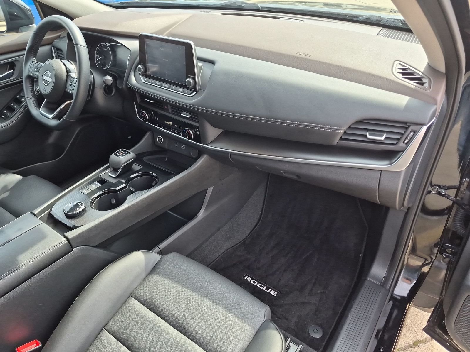 Certified Used 2023 Super Black Nissan SV image 33