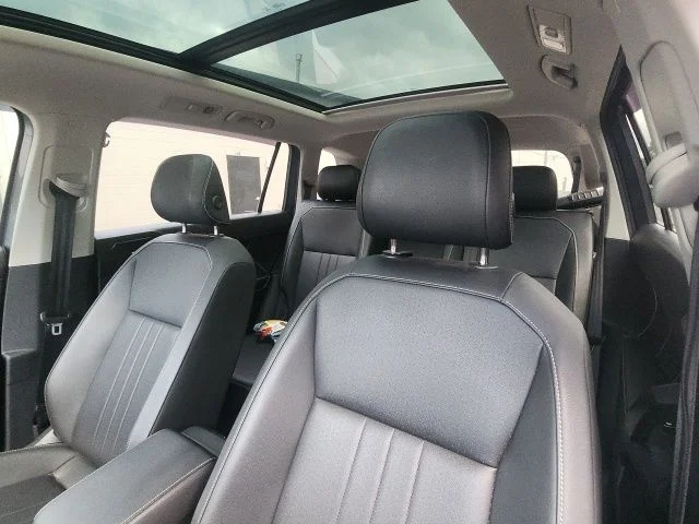 Used 2023 Platinum Gray Metallic Volkswagen 2.0T SE image 8