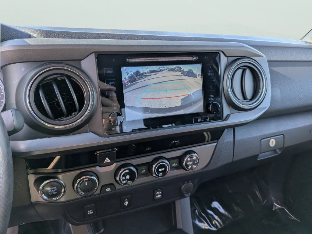 Used 2018 Silver Toyota TRD Off-Road image 22