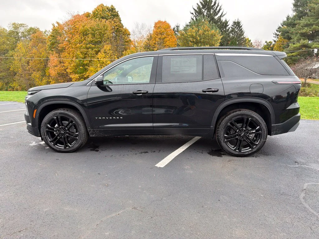 2027 Chevrolet Traverse LT - Photo 6