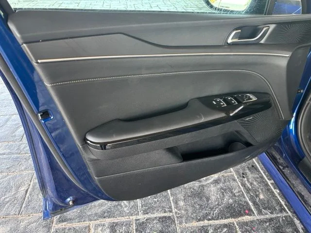 Used 2025 Blue Kia GT-Line image 9