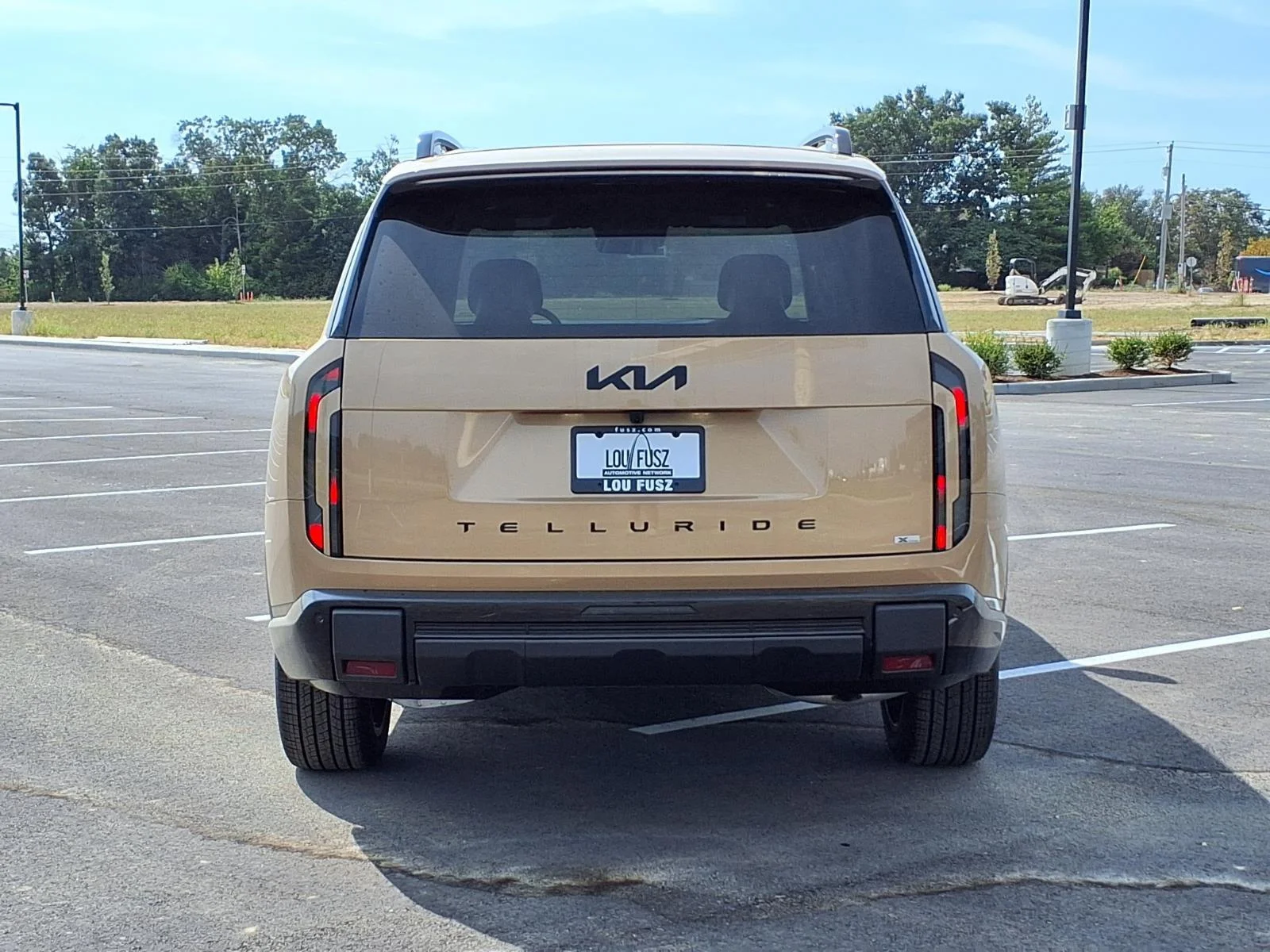 New 2027 Terrain Brown Kia X-Line EX image 3