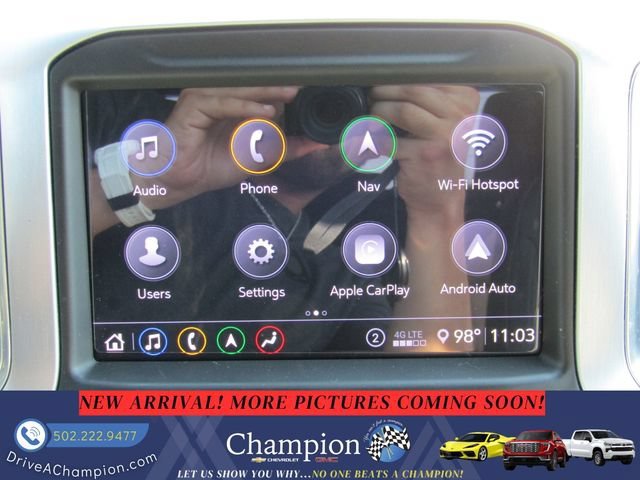 Used 2020 SUMMIT WHITE GMC SLT image 17