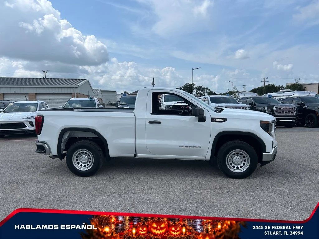 New 2026 Summit White GMC Pro image 4