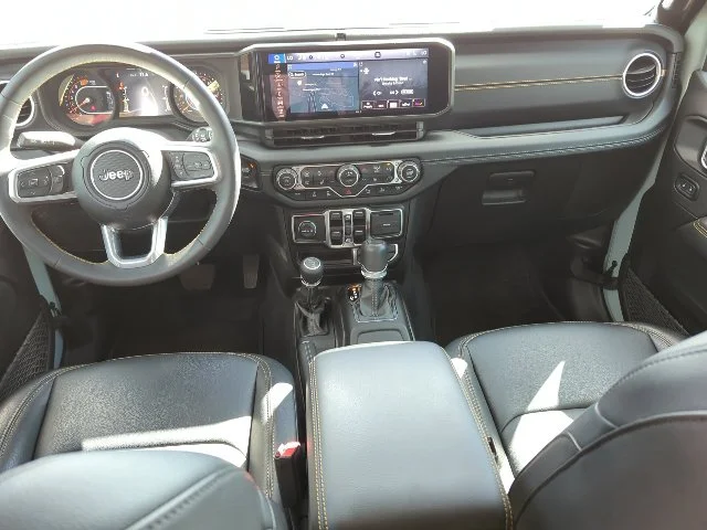Used 2024 Gray Jeep Sahara image 7