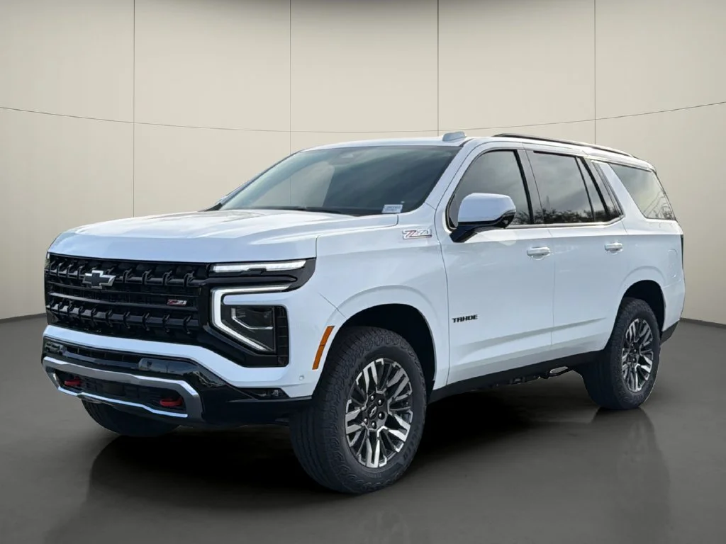 New 2026 Summit White Chevrolet Z71 image 3