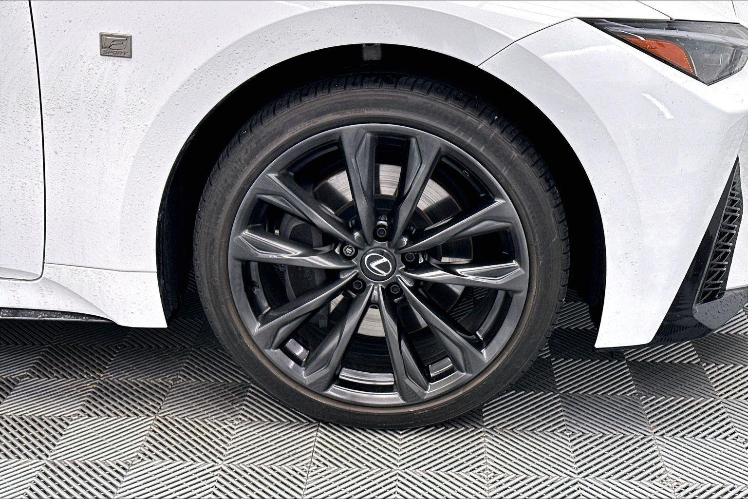 Used 2024 Ultra White Lexus IS 350 F SPORT Design image 30