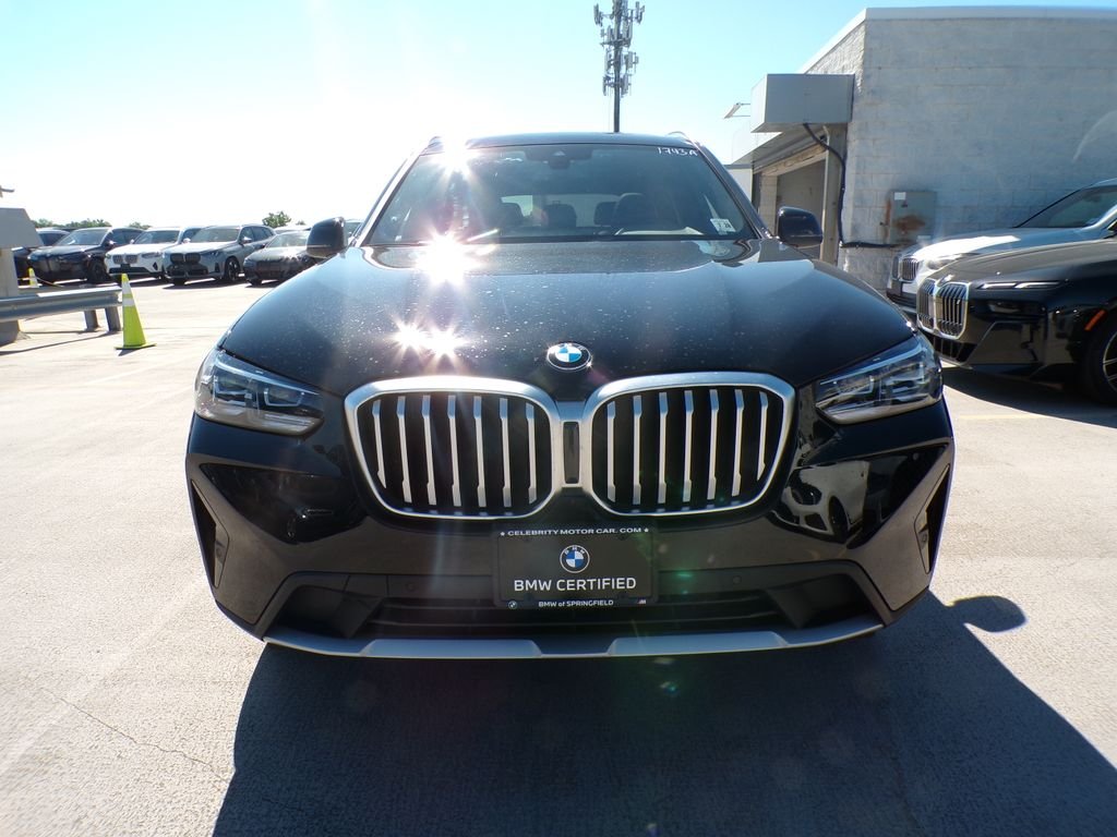 Certified Used 2023 Jet Black BMW xDrive30i image 2