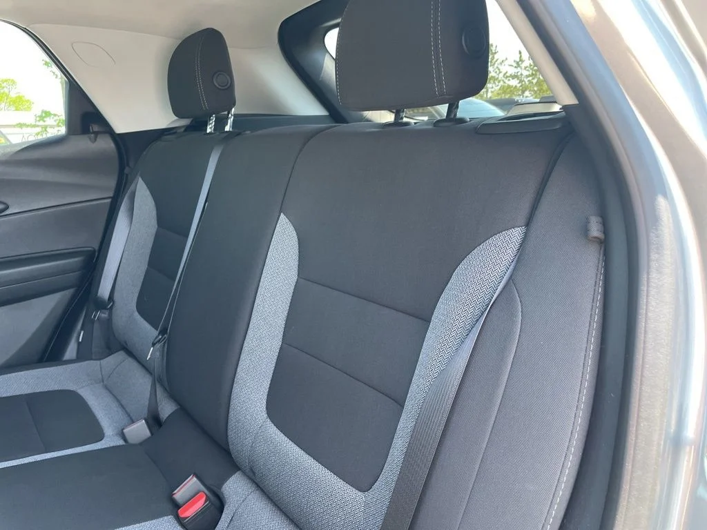 Used 2025 Gray Chevrolet LT image 23