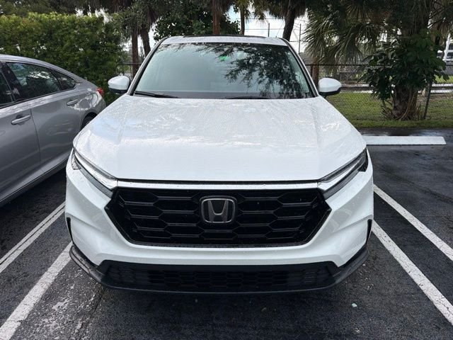 Certified Used 2025 White Honda EX image 2
