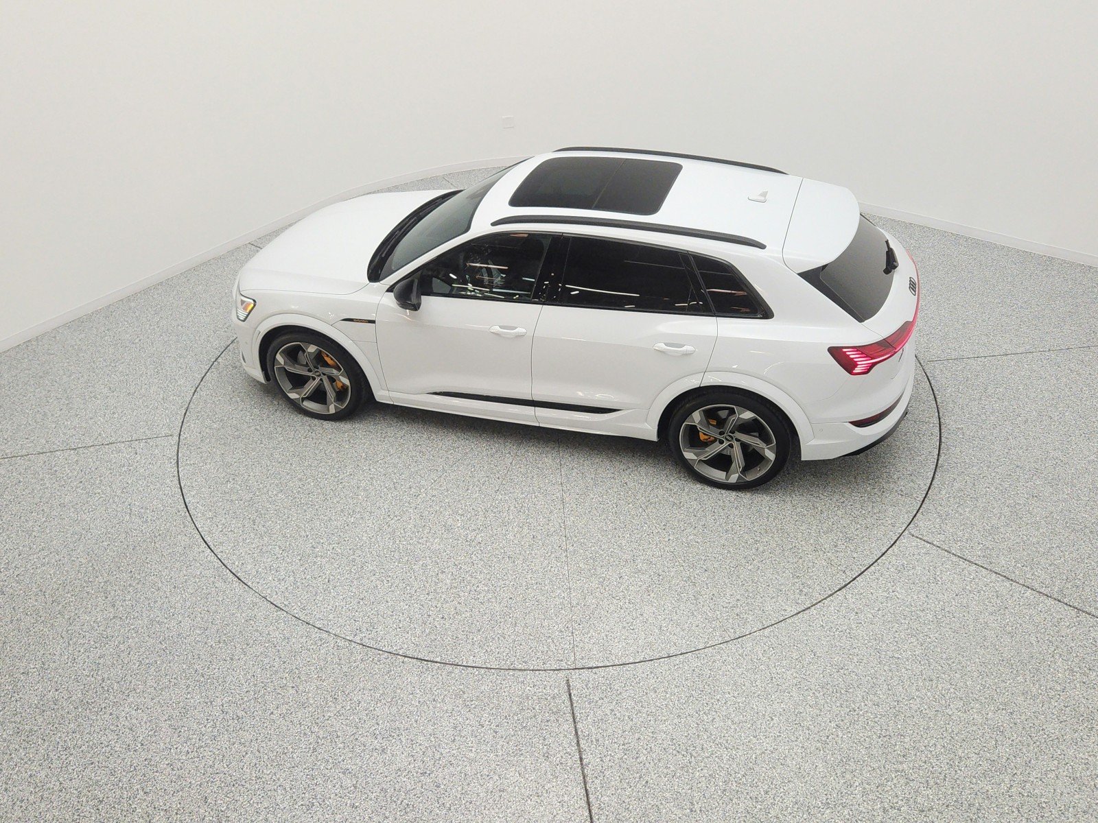 Used 2023 Glacier White Metallic Audi Premium Plus quattro image 16