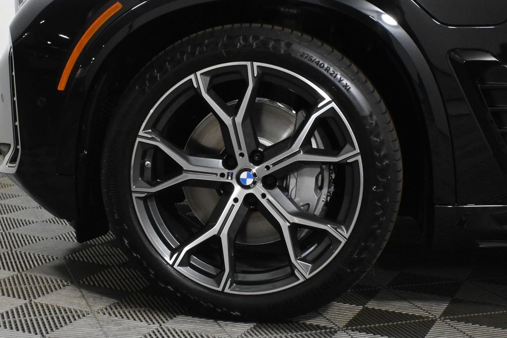 Used 2026 Black BMW xDrive50e image 12