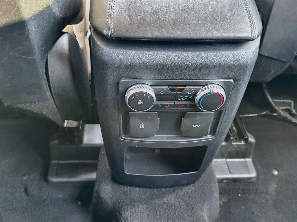 Used 2020 Brown Ford XLT image 30