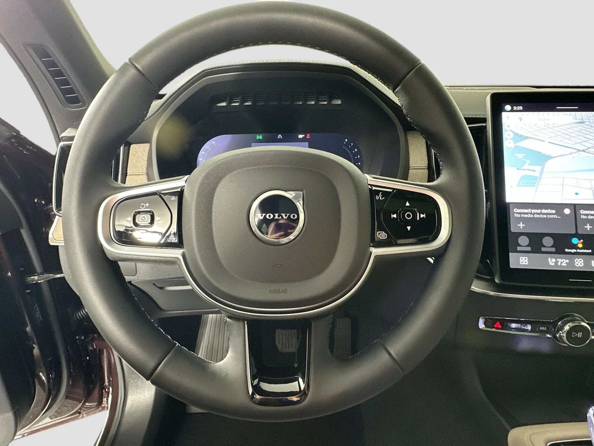 New 2026 Mulberry Red Volvo Ultra image 12