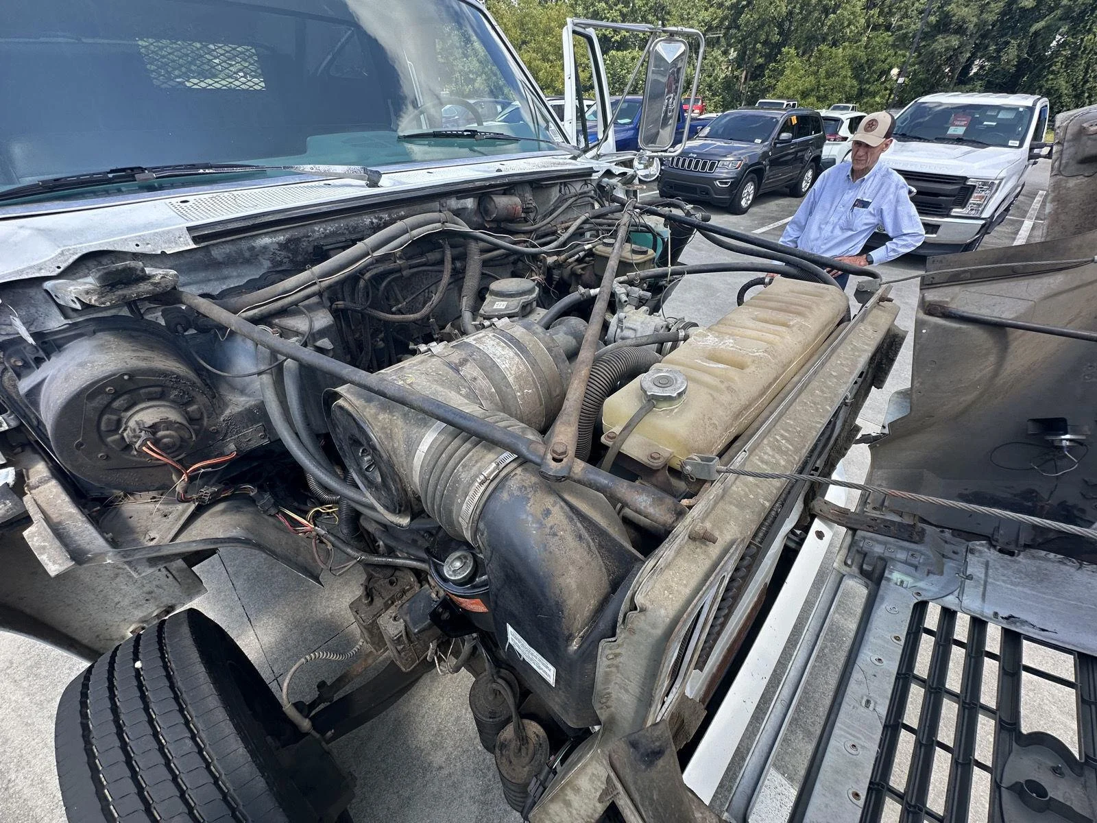 1994 Ford F-600 - Photo 10