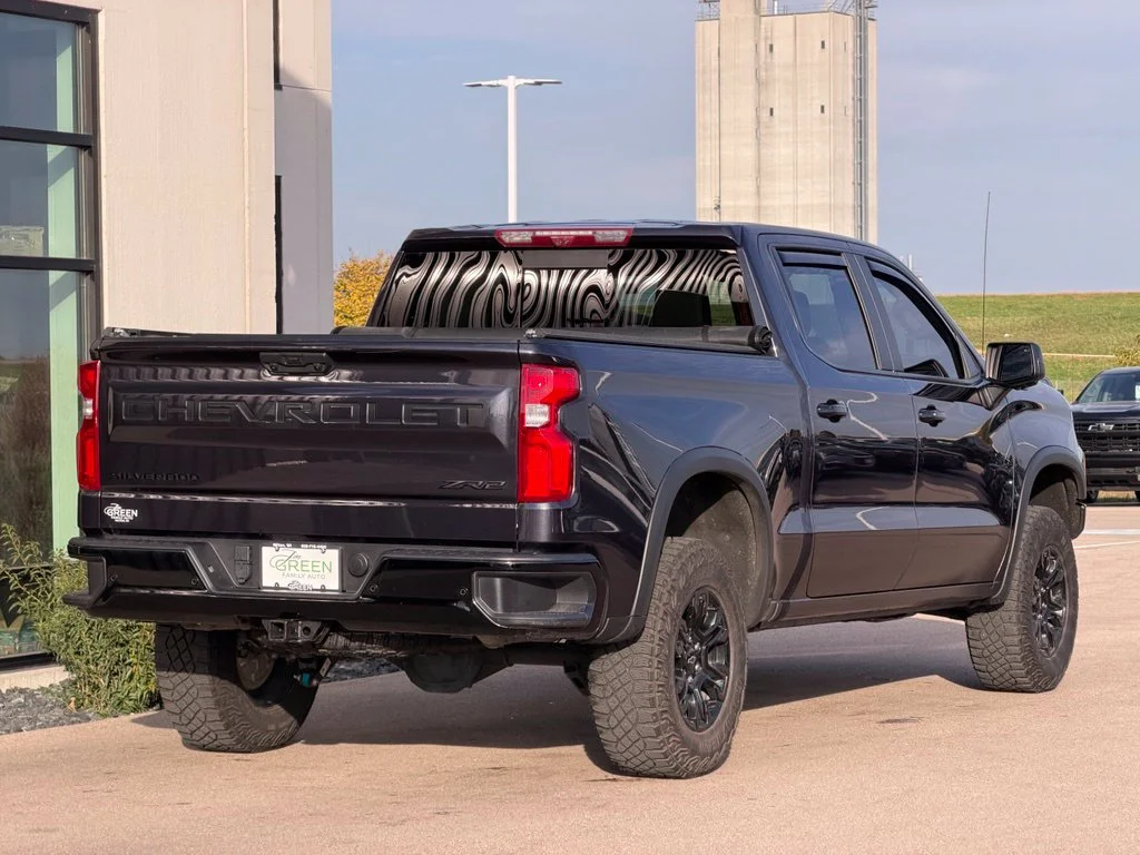 Used 2024 Gray Chevrolet ZR2 image 5