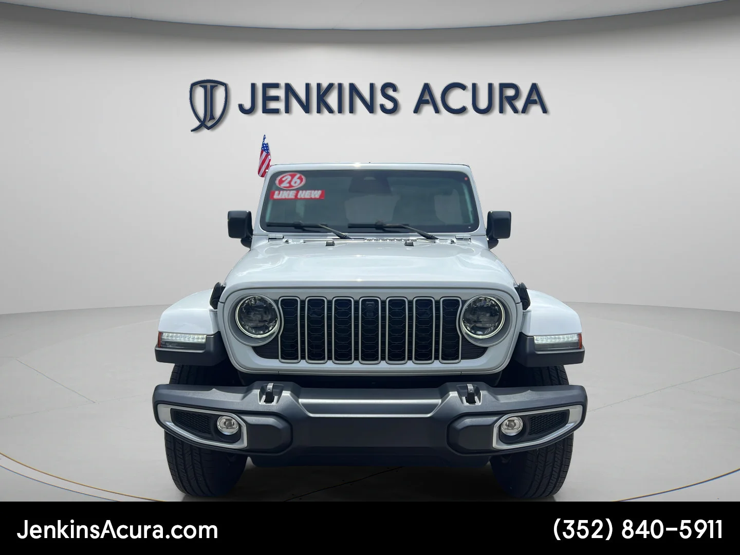 Used 2026 Bright White Clearcoat Jeep Sahara image 8