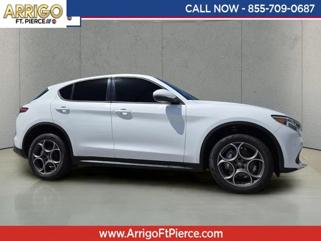 2023 Alfa Romeo Stelvio Sprint