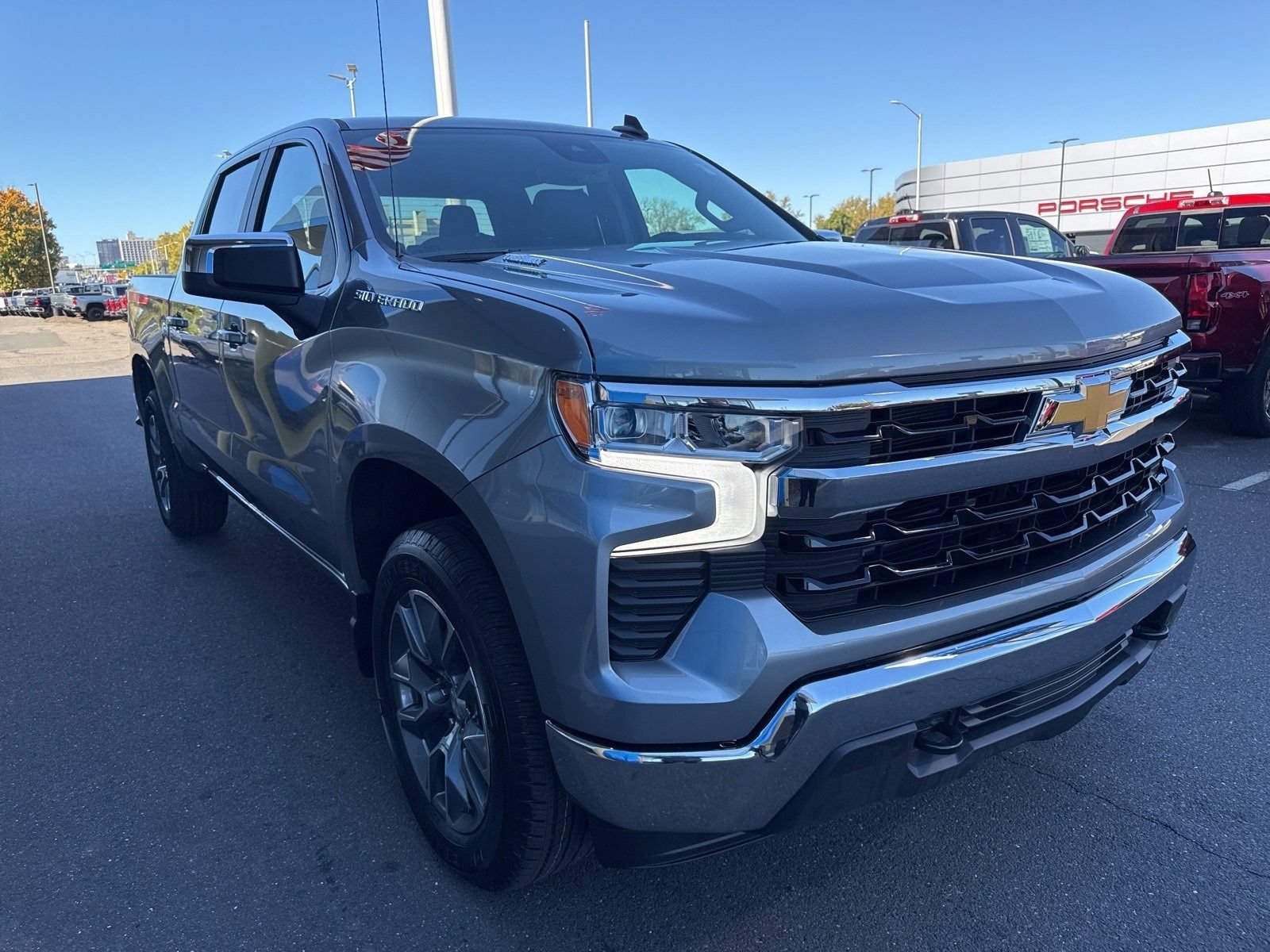 New 2026 Sterling Gray Metallic Chevrolet LT (2FL) with Convenience Package - Trailering Package - 20in Grazen Wheels image 4