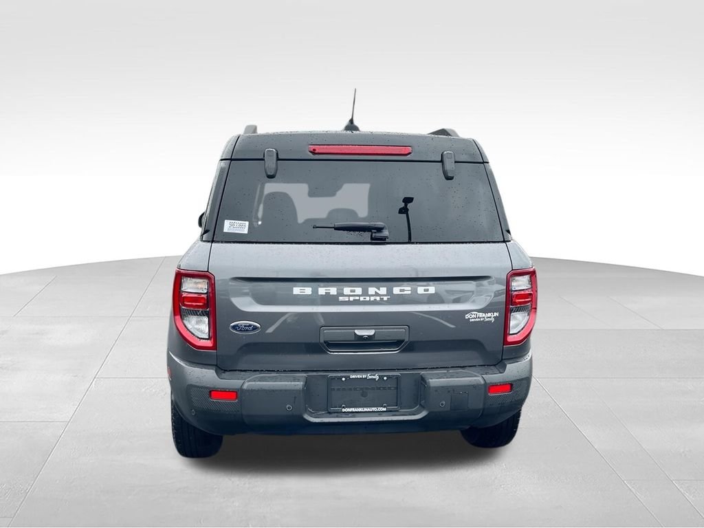Used 2025 Gray Ford Outer Banks image 7