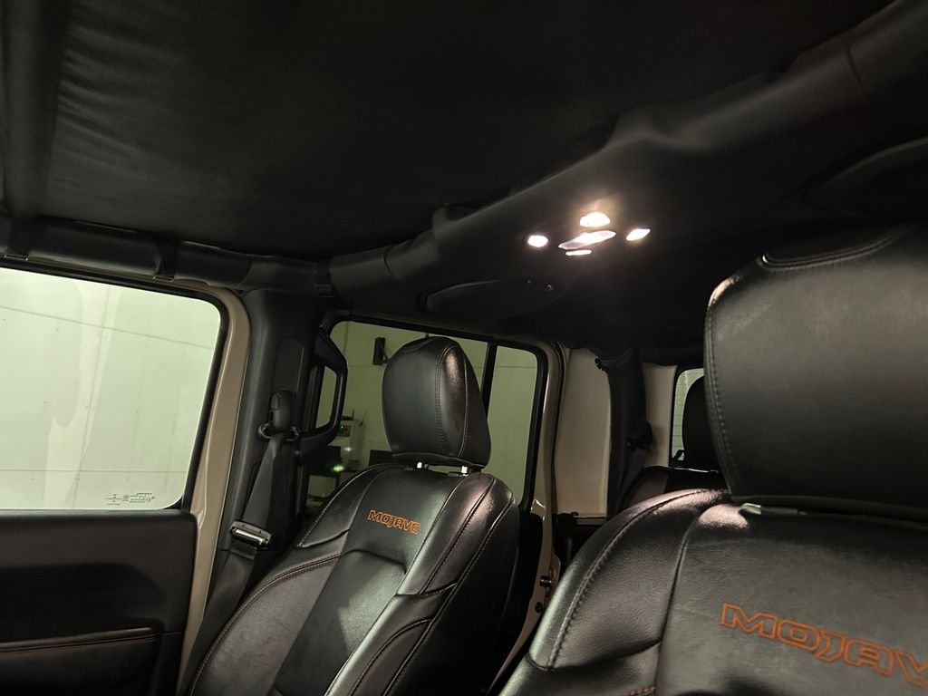 Used 2020 Beige Jeep Mojave image 25