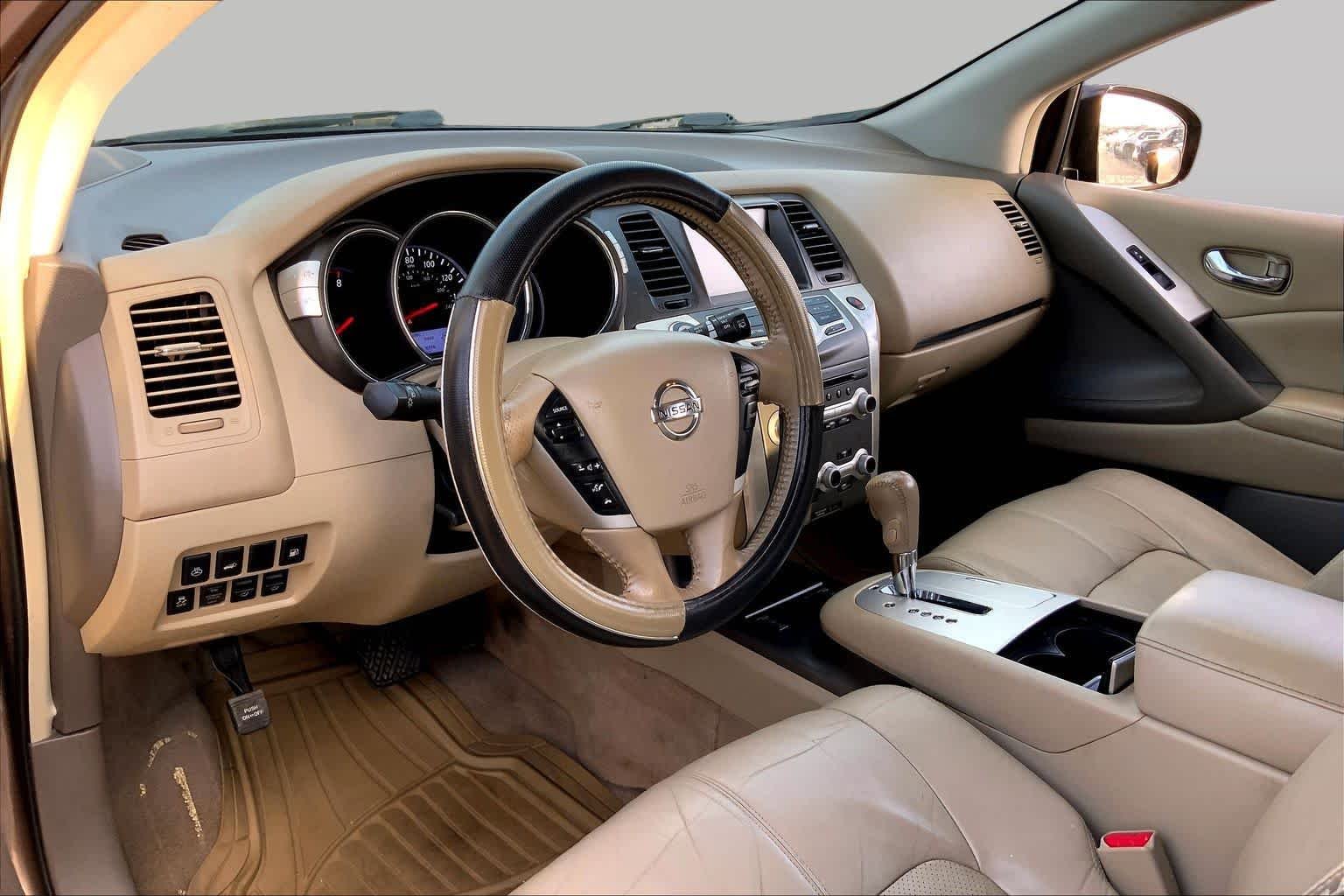 Used 2012 Tinted Bronze Metallic Nissan SL image 17