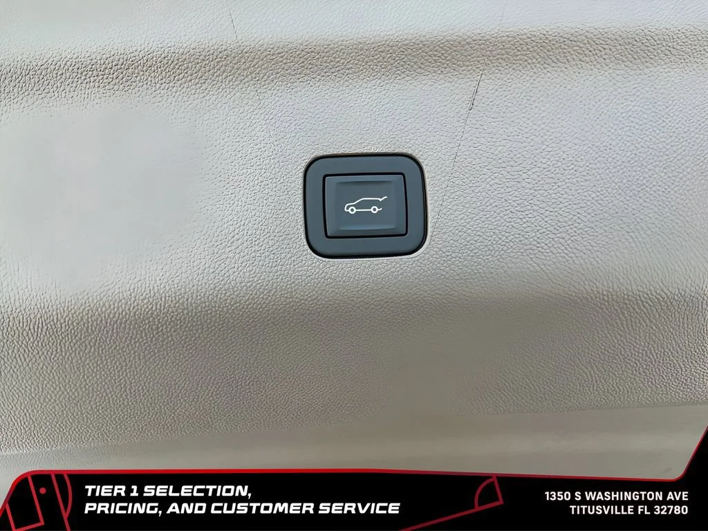 Certified Used 2026 Glacier White Tricoat GMC Denali image 30