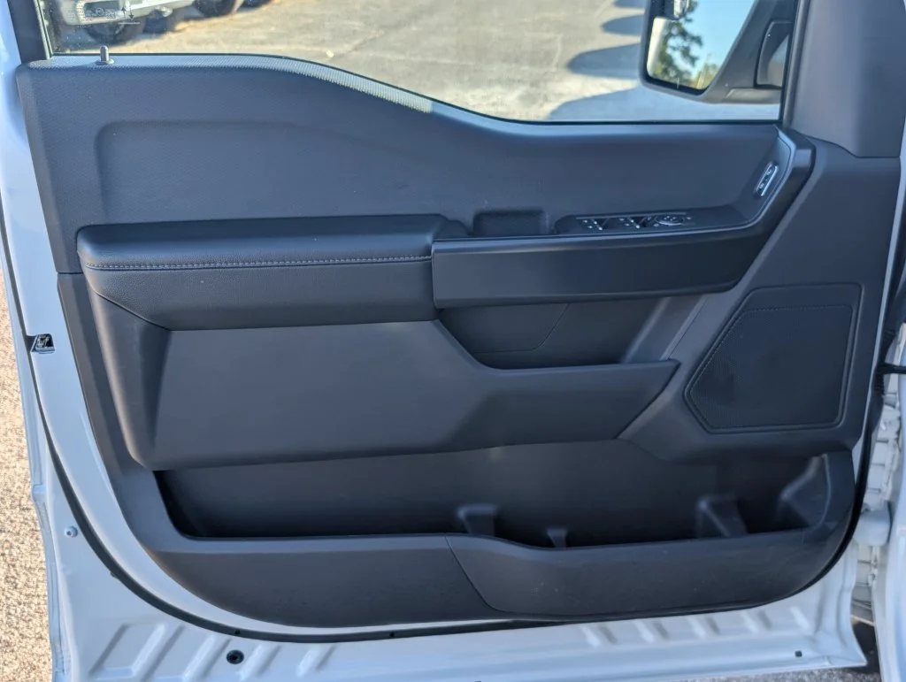 Used 2023 White Ford XL image 17