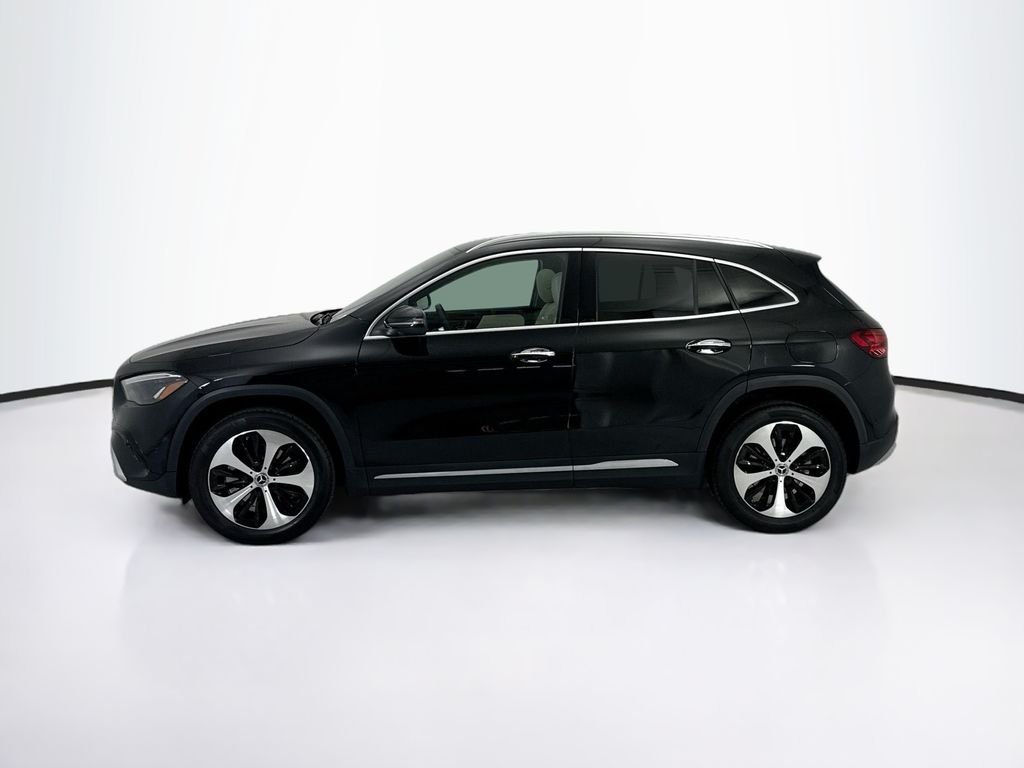 New 2026 Cosmos Black Metallic Mercedes-Benz GLA 250 image 8