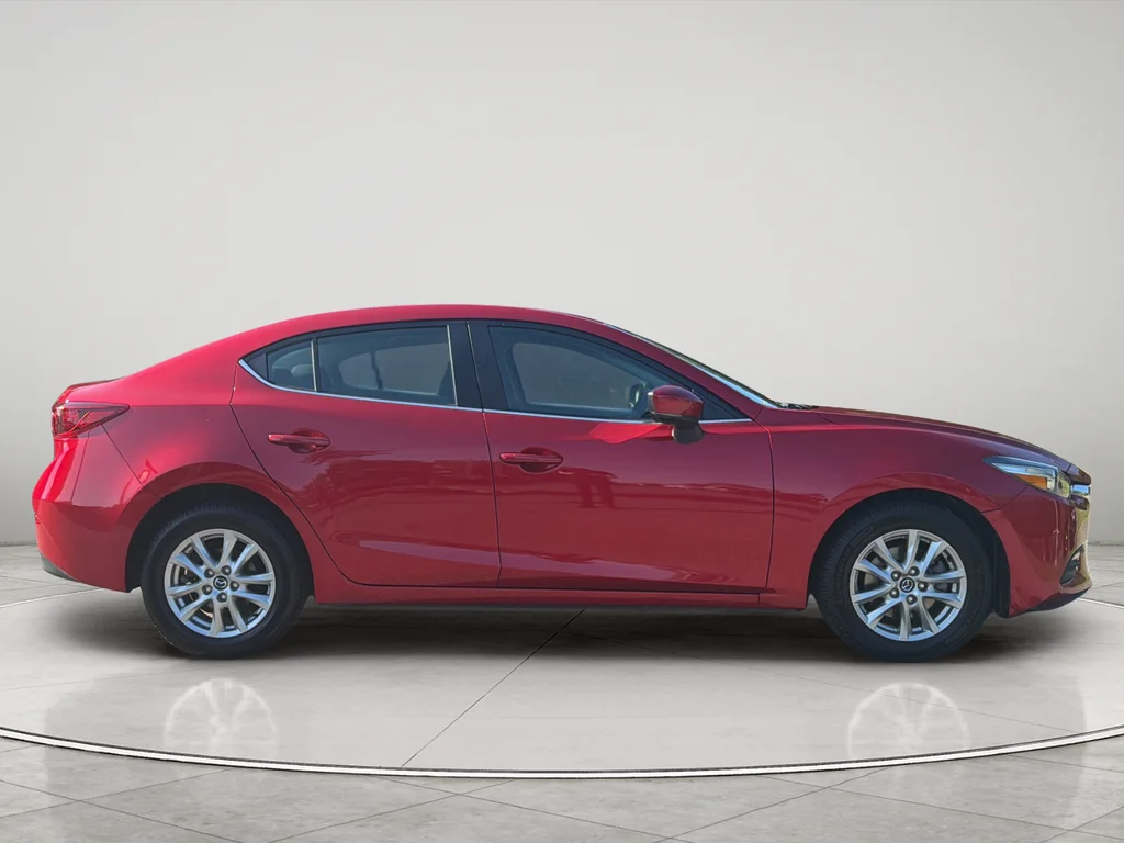 Used 2018 Red Metallic Mazda Sport image 8
