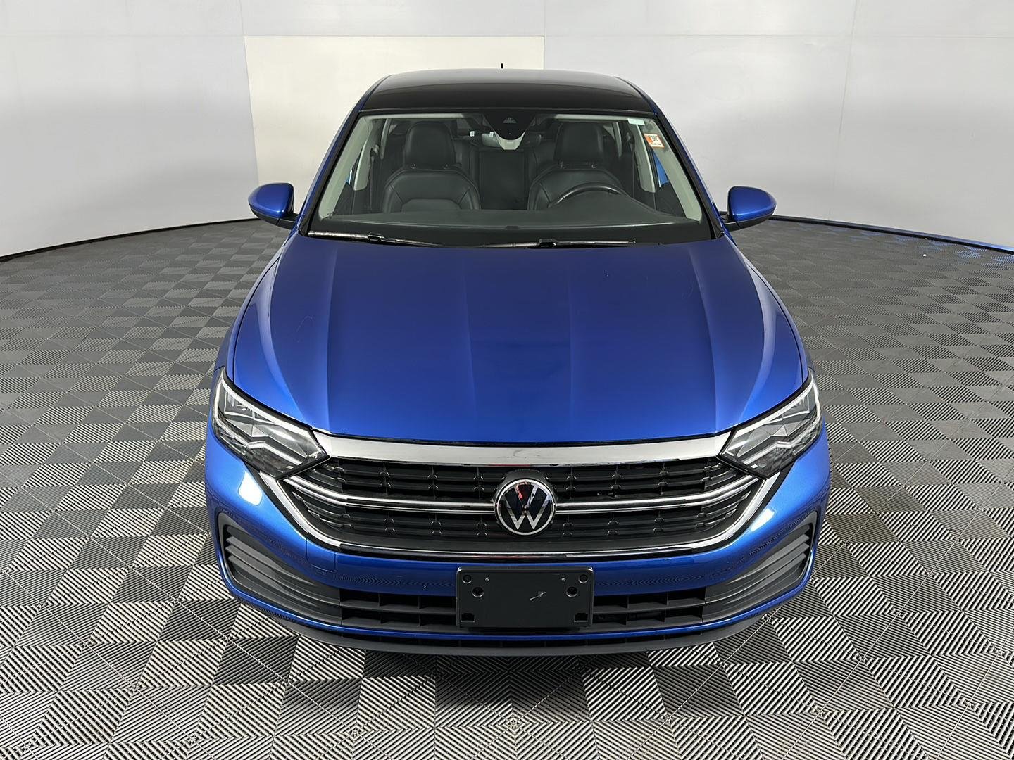 3VW7M7BU0RM031722