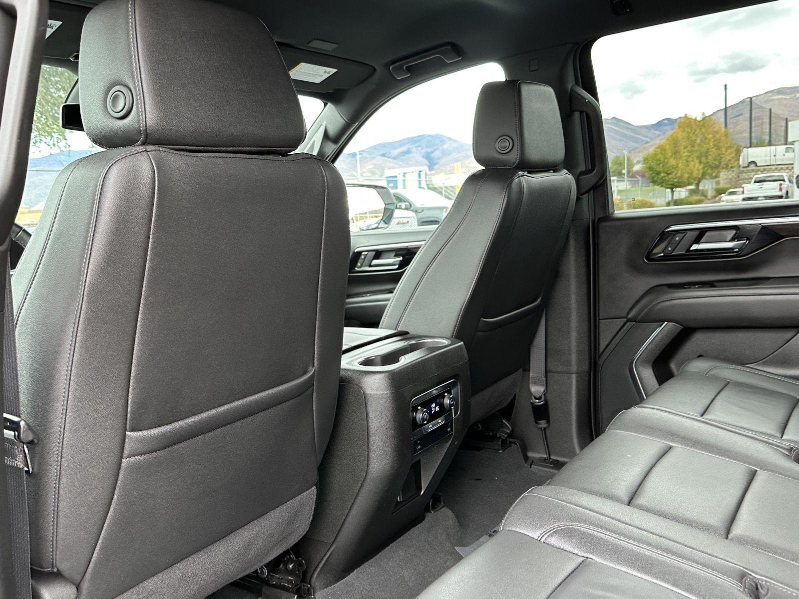 2026 Chevrolet Suburban Z71 - Photo 23