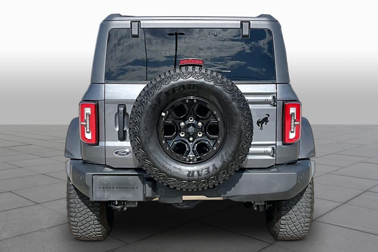 Used 2024 Carbonized Gray Metallic Ford Wildtrak image 5