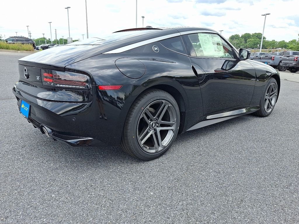 2026 Nissan Z — photo 4