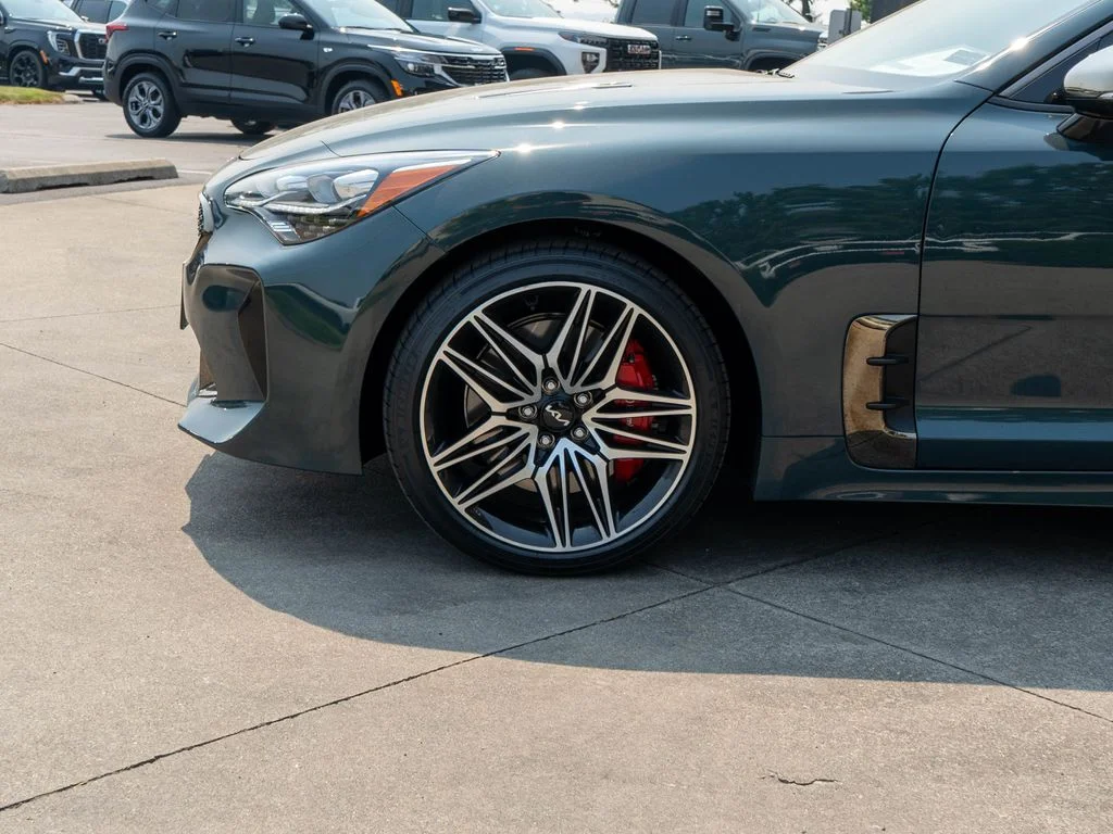 Used 2023 Green Kia GT2 image 30