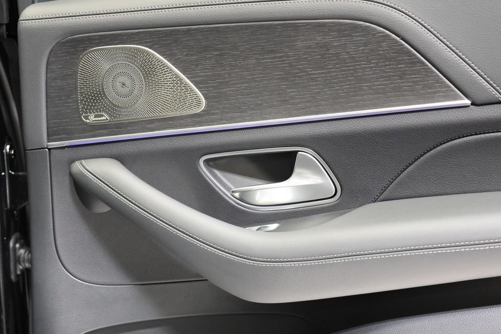 New 2027 Obsidian Black Metallic Mercedes-Benz  image 54