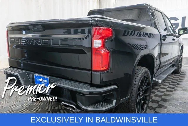 Used 2022 Black Chevrolet RST image 5
