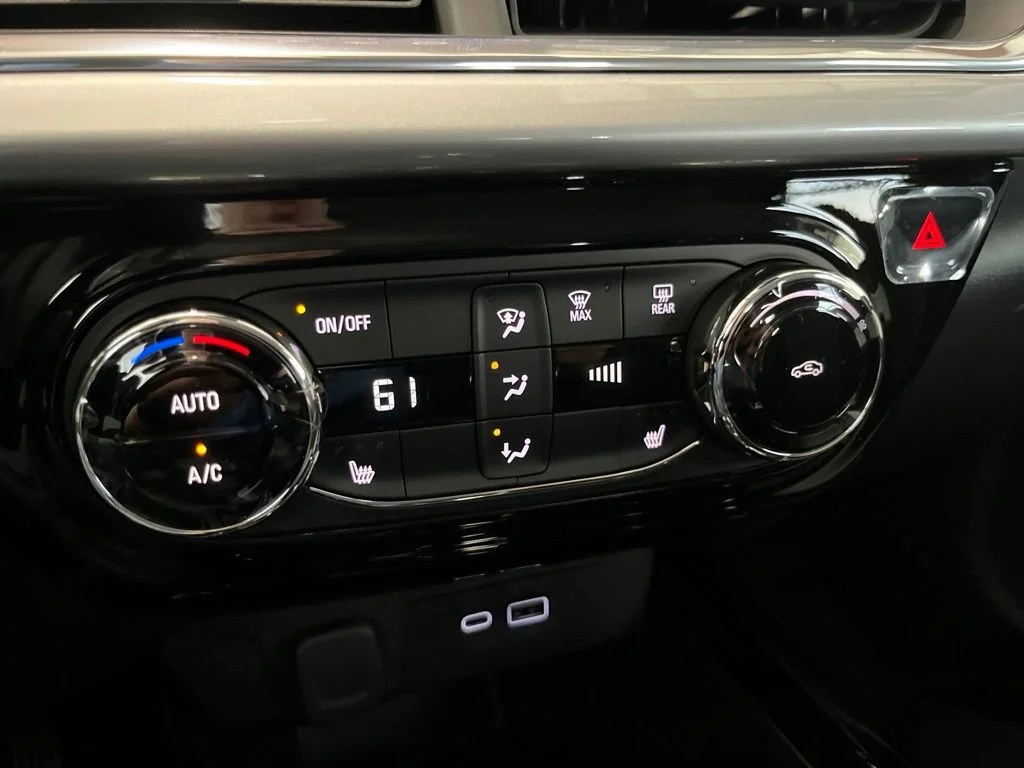 New 2026 Mosaic Black Metallic Chevrolet LT image 14
