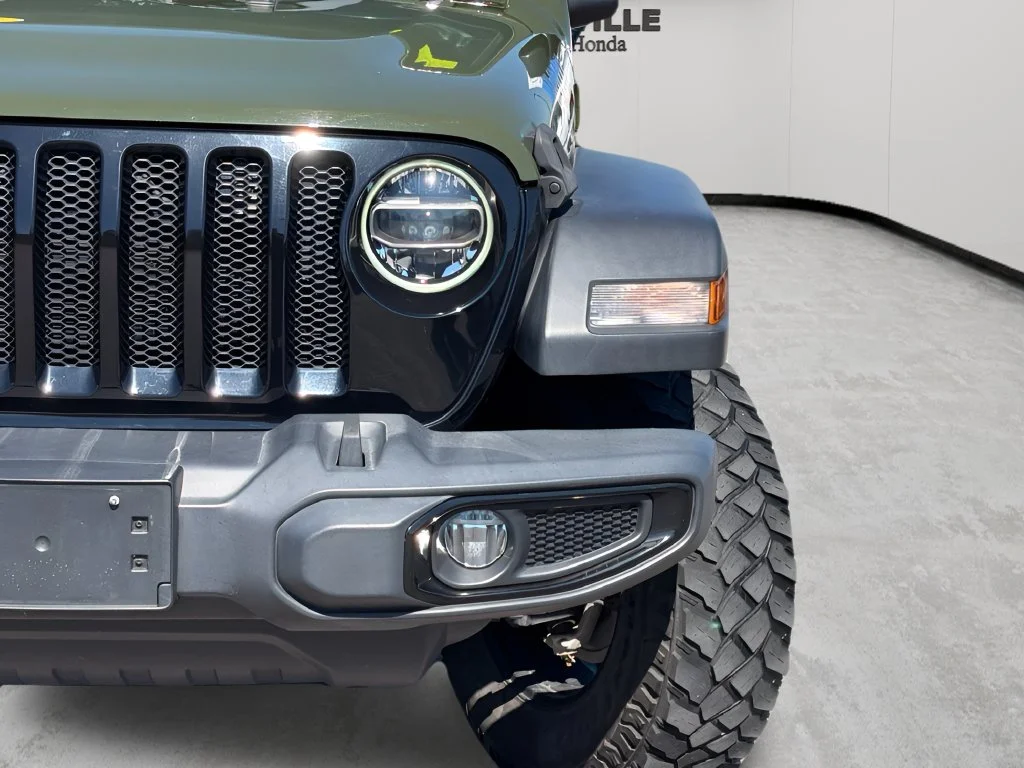Used 2020 Sarge Green Clearcoat Jeep Unlimited Sport image 5