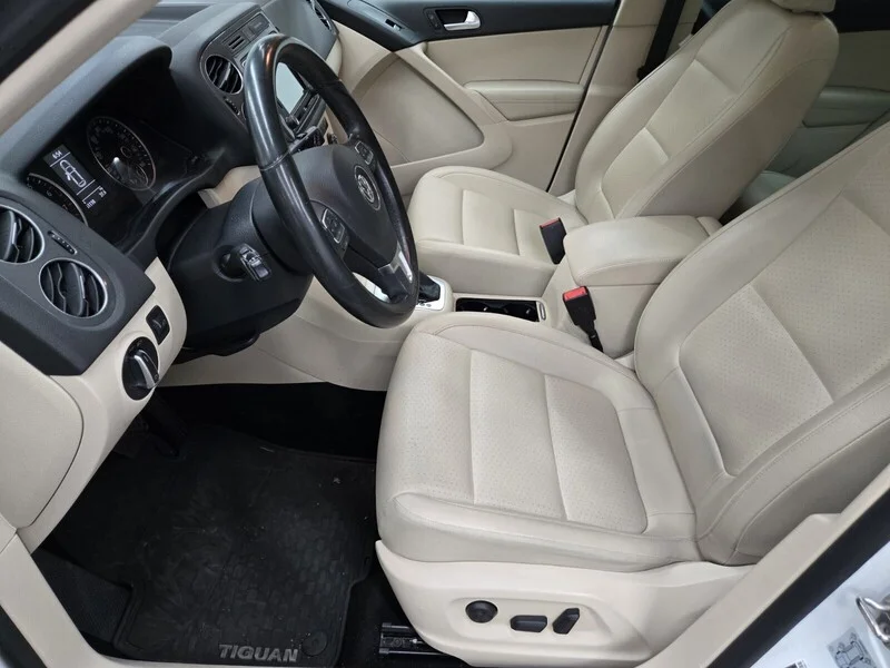 Used 2017 White Volkswagen Wolfsburg Edition image 7